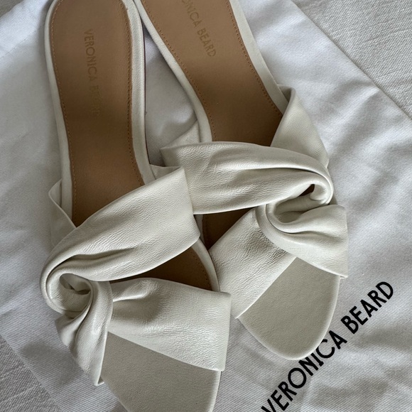 Veronica Beard Seraphina Cream Women's Knotted Slide Sandals - Picture 2 of 3